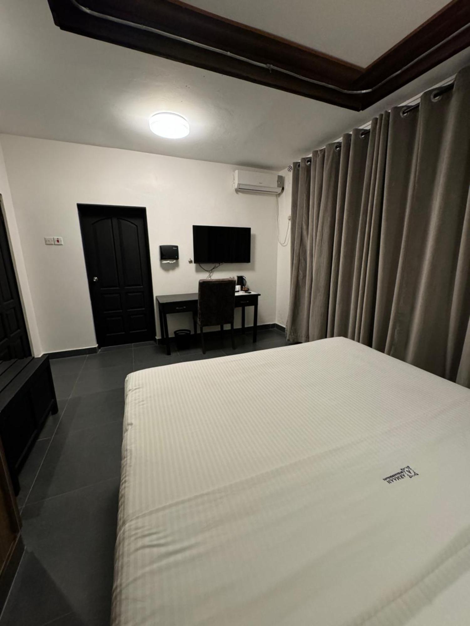 Ivory Residences Mombassa Buitenkant foto