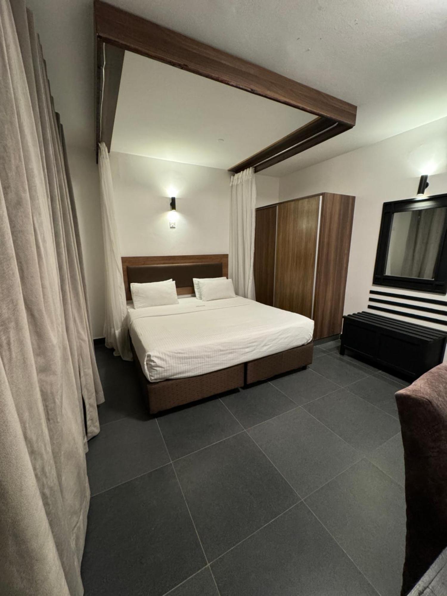 Ivory Residences Mombassa Buitenkant foto